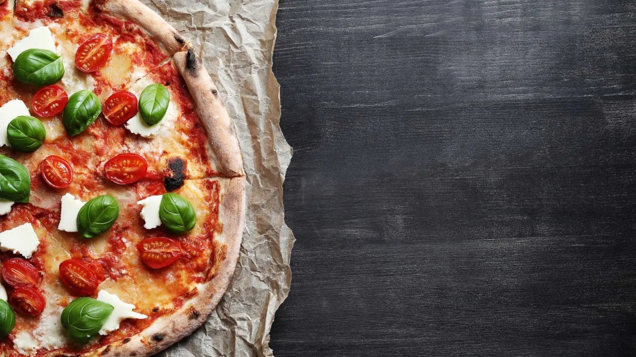 Pizza neapolitańska czym się różni od innych rodzajów pizzy?